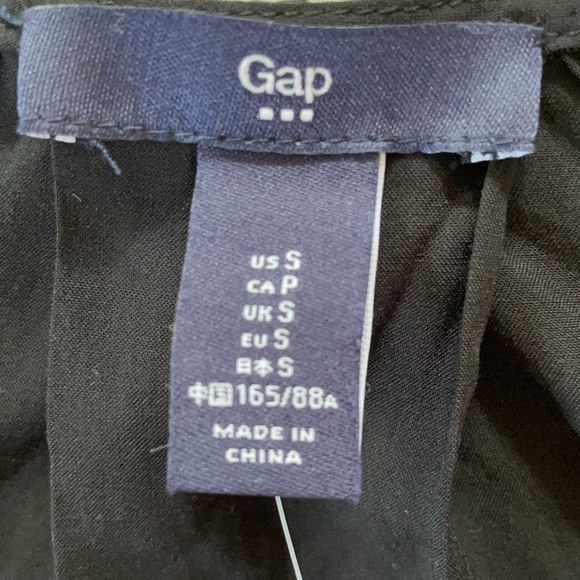 Gap Black with white and red floral tank - Picture 3 of 5